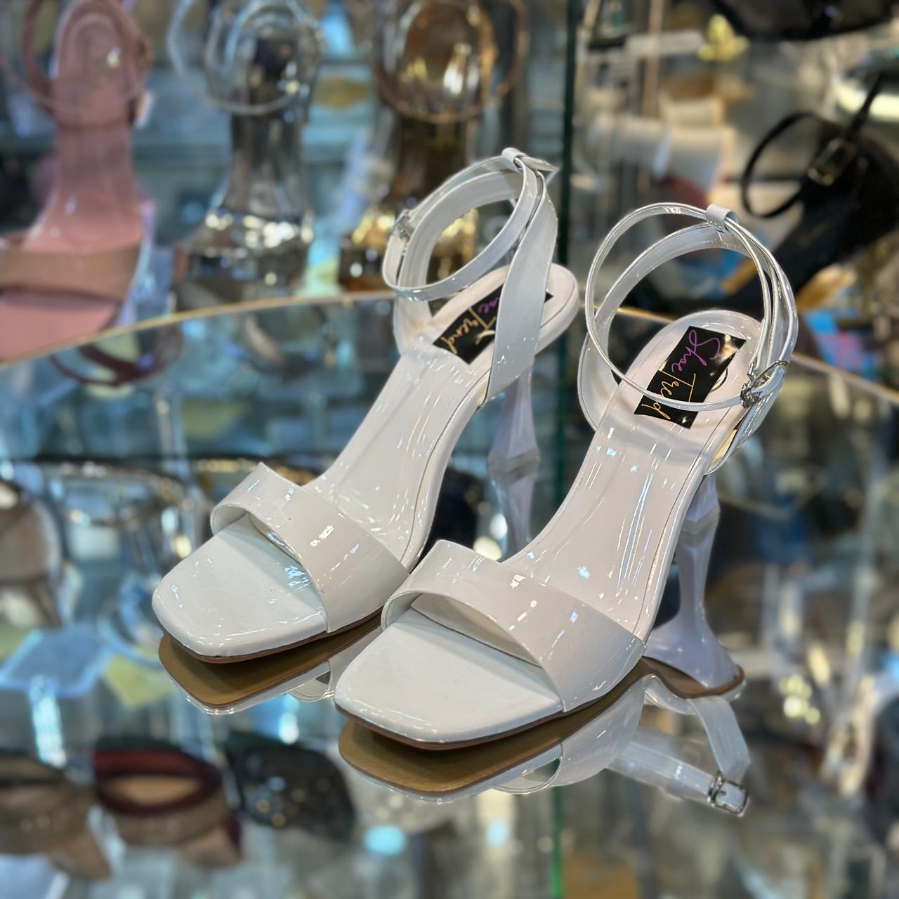White heel sandal ic76