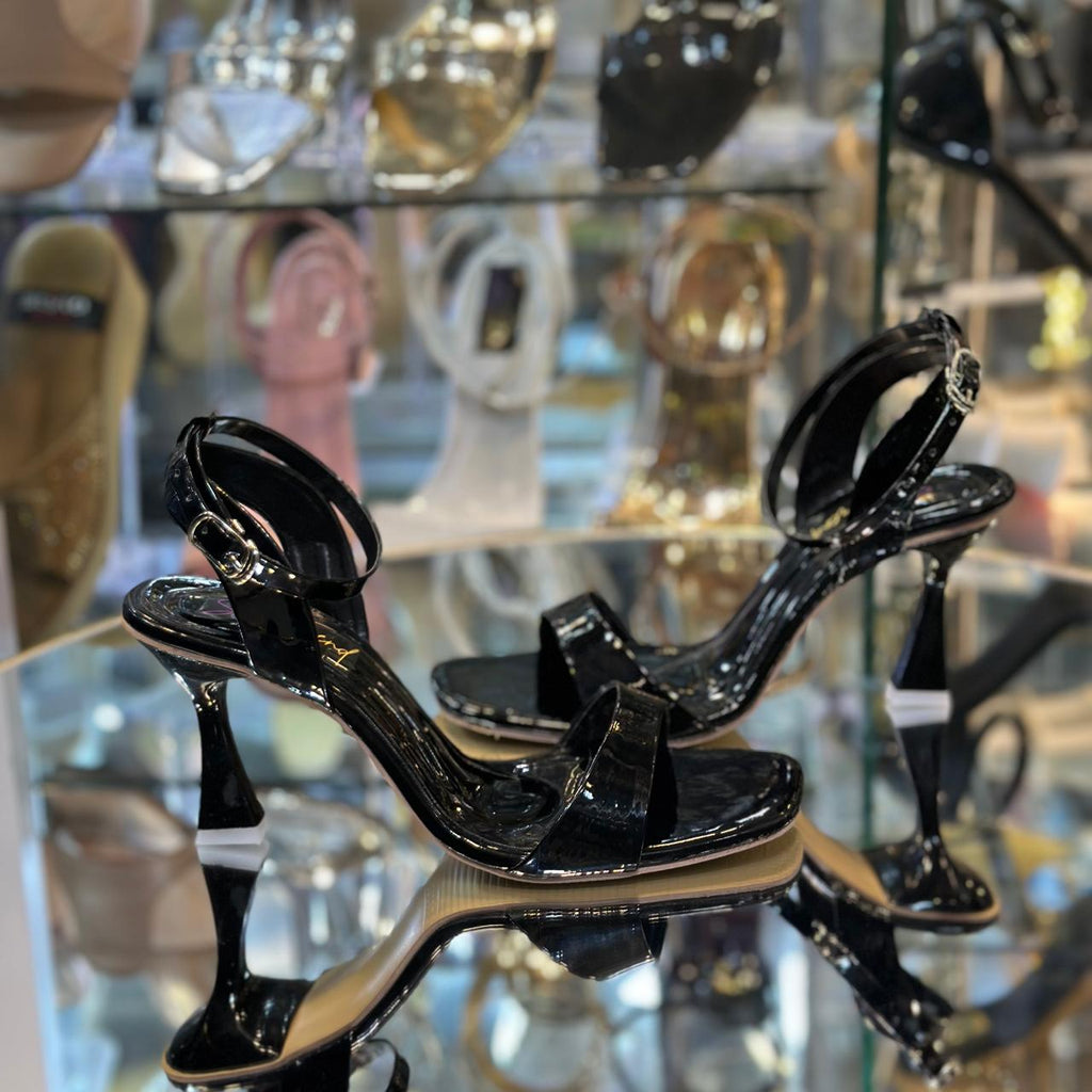 Black heel sandal ic76