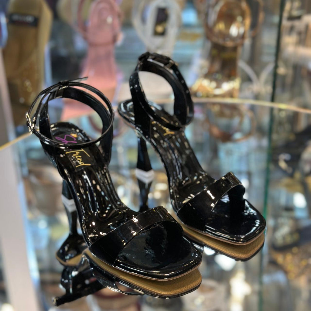 Black heel sandal ic76