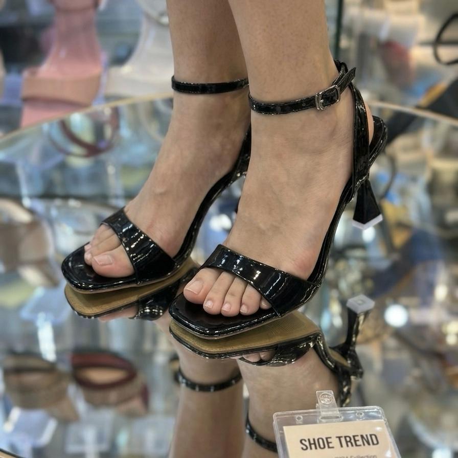Black heel sandal ic76