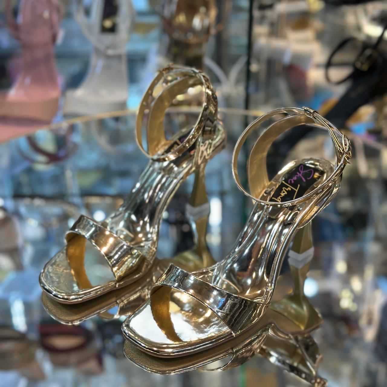 Golden heel sandal ic76