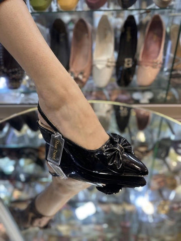 Vivienne Patent Bow Slingback Pumps (Black)