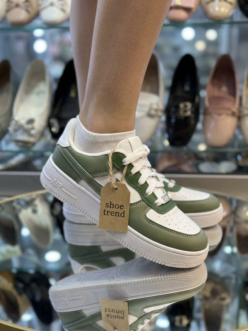 Platform Low-Top Sneakers (Olive)