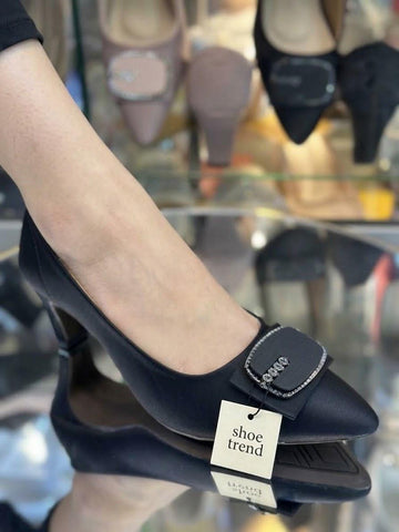 Women’s Pointed Toe High Heels with Elegant Buckle (Black)