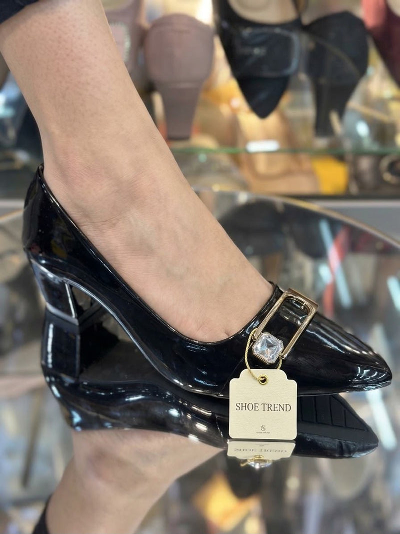 Stylish patent Party Wear Shoes – (Black)