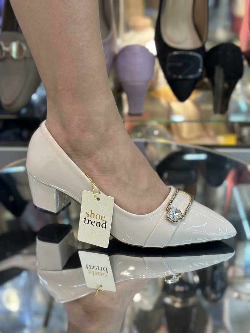 Stylish patent Party Wear Shoes – (Off White)